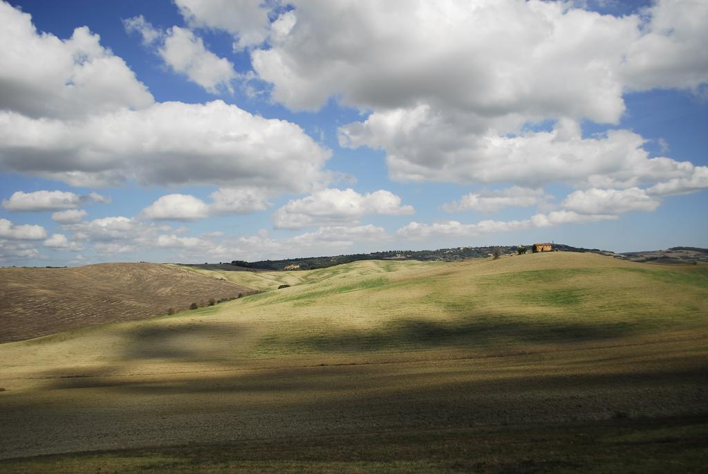 Agriturismo Il Rigo San Quirico dʼOrcia Екстериор снимка